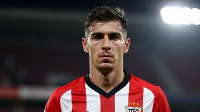 Former Spain coach Mohamed Mansi shares his opinion on Laporte's potential transfer to Barcelona, highlighting the...